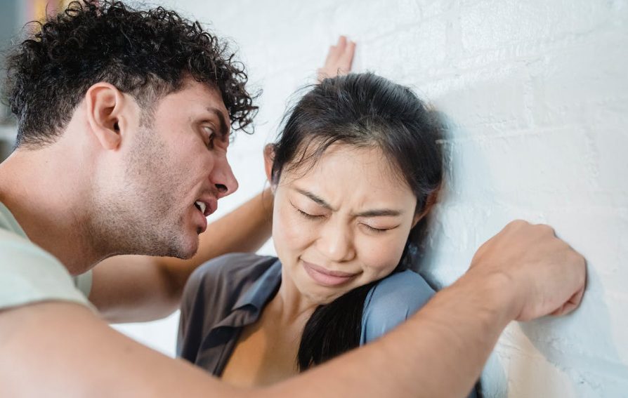 Cómo saber cuándo es el momento de terminar una relación de pareja