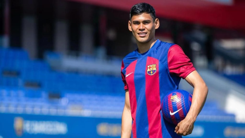 El Manchester United Va En Acecho