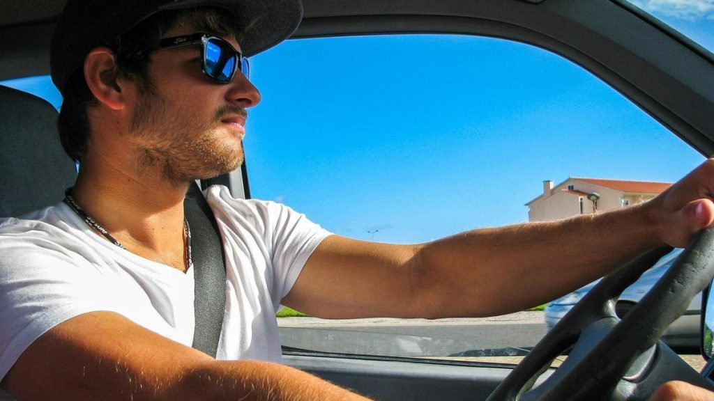 Ese Tipo De Gafas Son Para Montañas