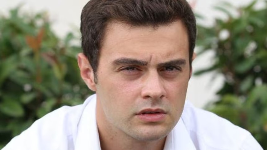 Ömer En La Enfermería
