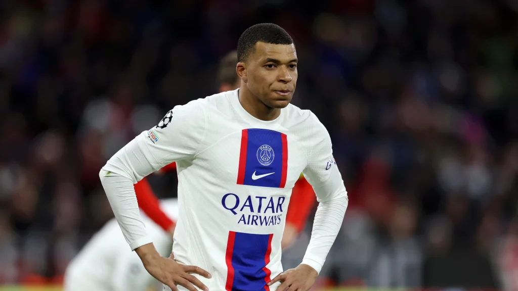 La Insistencia De Mbappé