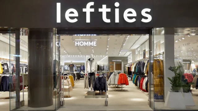 ¡No Querrás Quitártela! Lefties Arrasa Con Esta Chaqueta Todoterreno Por 19 Euros