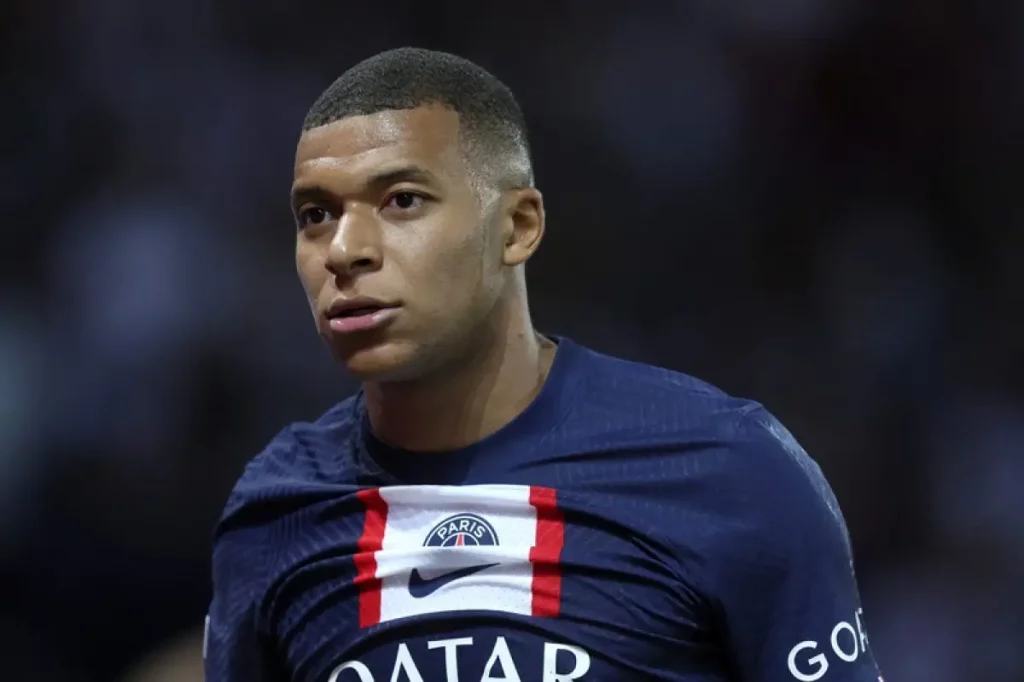 Mbappé También Está Dejando Que Sus Abogados Llevan El Caso