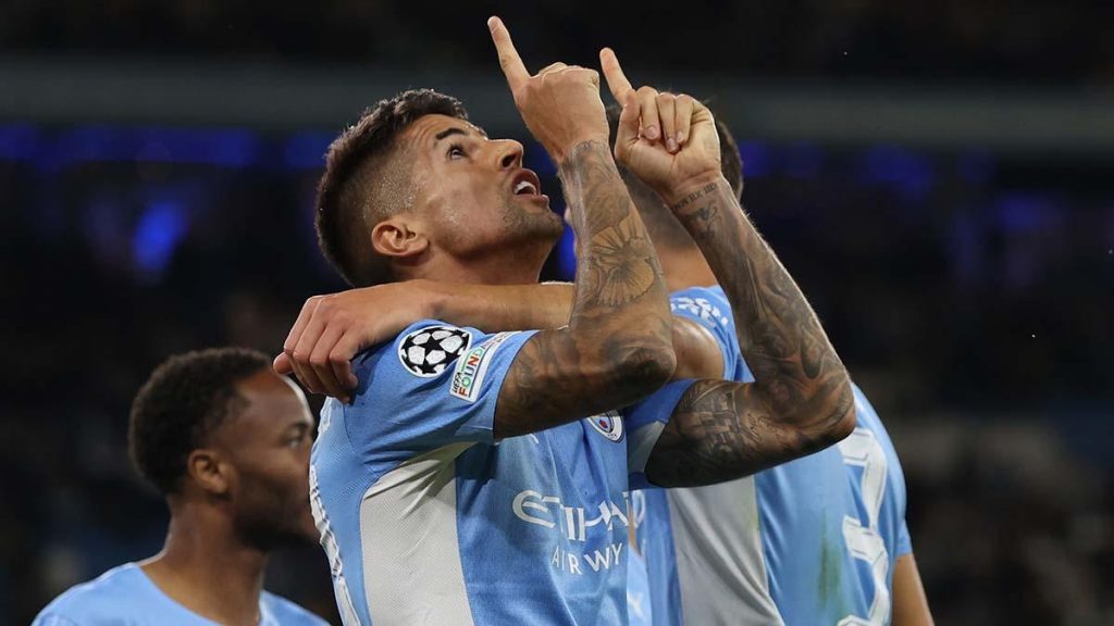 Neymar Y Bernardo Ya No Figuran En El Fc Barcelona