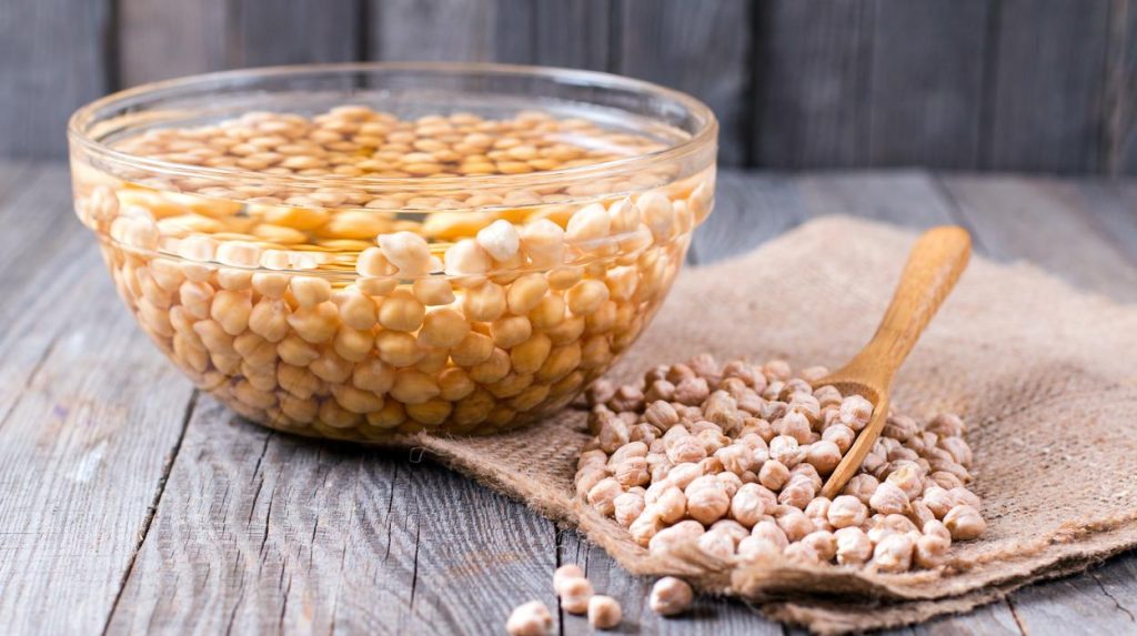 Riesgos Para Dietas Restrictivas: Atención A Las Deficiencias Nutricionales