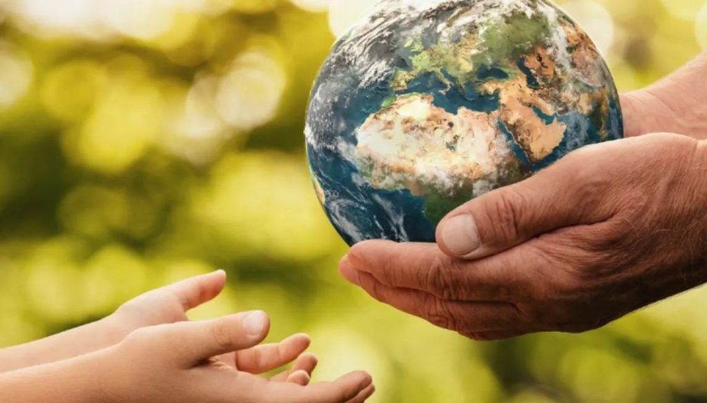¿Sabes De Donde Viene El Nombre Del Planeta Tierra?