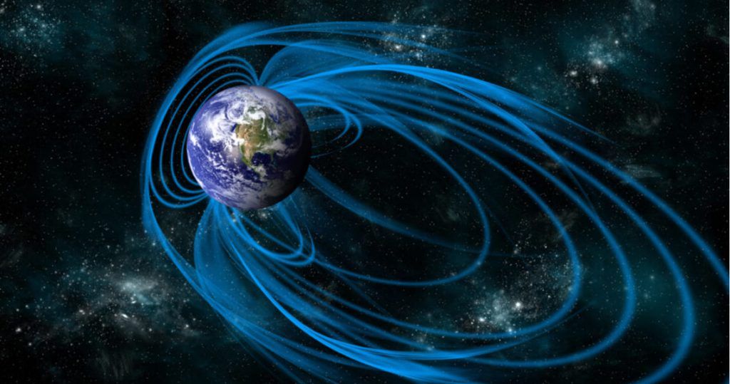 ¿Sabías que el campo magnético del planeta Tierra funciona como un escudo protector?
