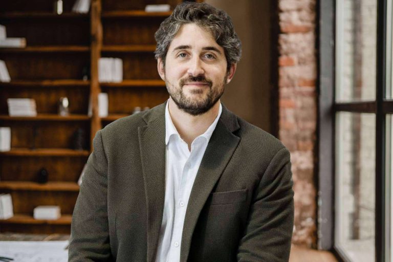 ‘No se trata aprovechar una subvención, sino de aumentar el negocio’. zerca! y el servicio de kit digital para abogados