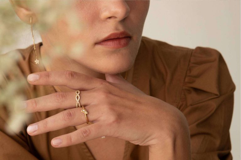 Mimoke, la alta joyería con diseños atemporales y diamantes creados, el complemento perfecto para llevar cada día