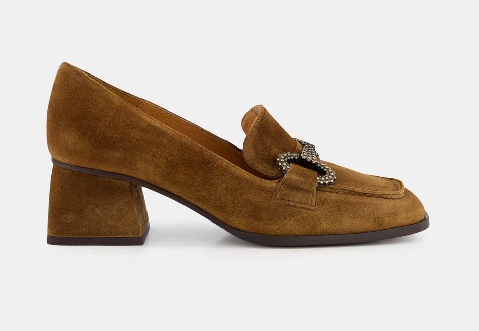 mocasin marrón