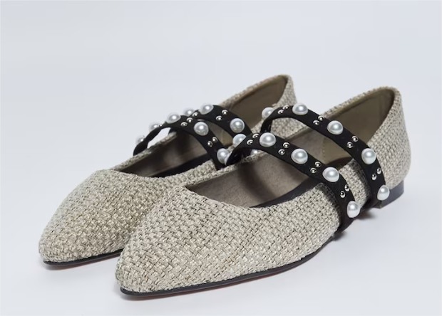 Zapato Perlas Tachas