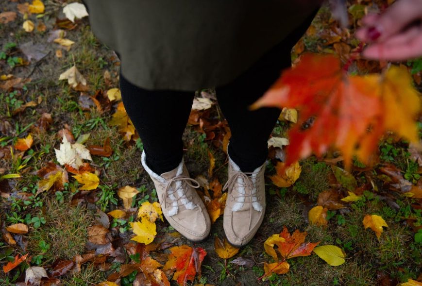 Así debes cuidar tus pies en otoño