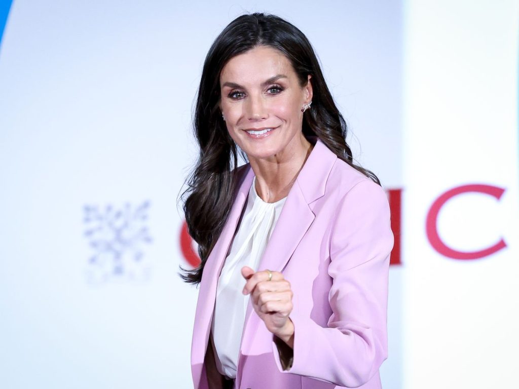 Los Zapatos Españoles De La Reina Letizia Que Más Han Dado De Qué Hablar, ¿De Quiénes Son?