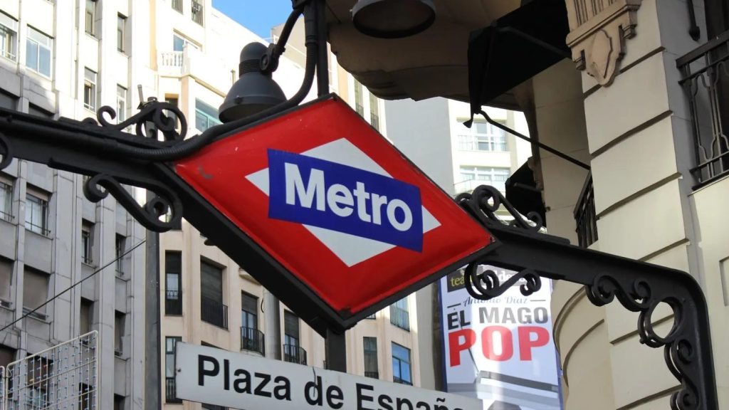 Es Uno De Las Líneas De Metro Más Importantes Del Mundo