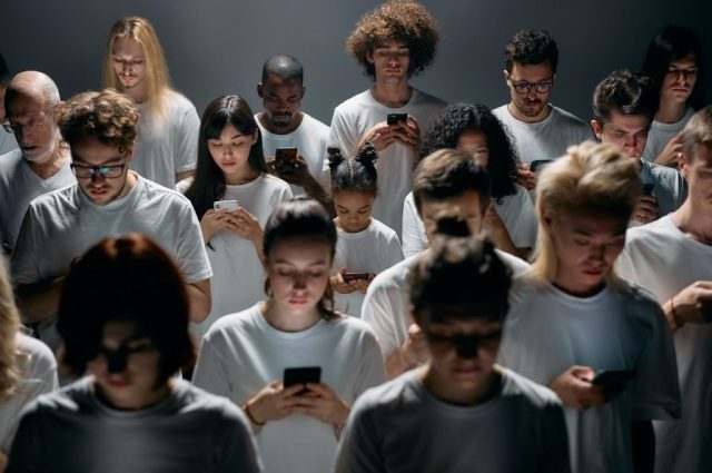 Estos Son Los Peligros Auténticos De Usar Redes Sociales
