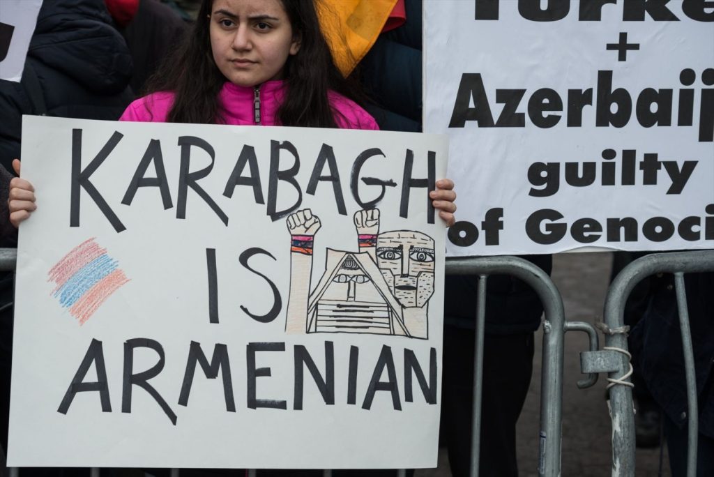 Europapress 3344356 Manifestacion Comunidad Armenia Estados Unidos Frente Sede Naciones Unidas