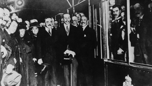 La anécdota sobre los ojos de Alfonso XIII en la inauguración