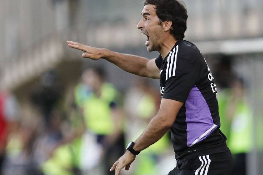 Pero Raúl Ha Rechazado Muchas Ofertas