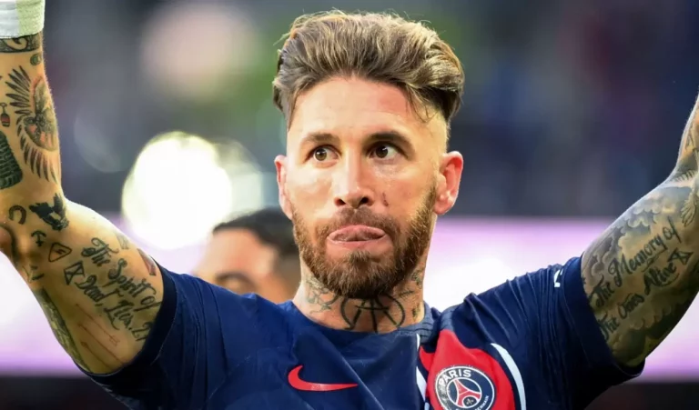 El jugador que “echó” a Sergio Ramos de la selección española apunta a fichaje del PSG 