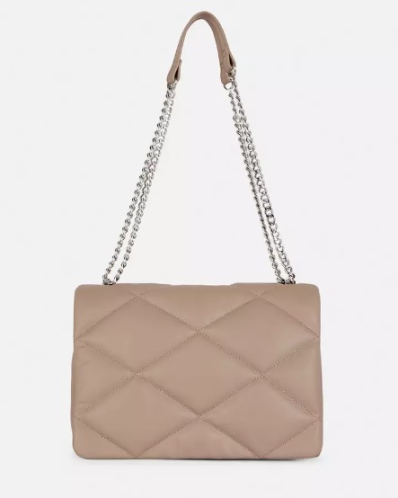 Bolso guateado con solapa y cadena de fantasía