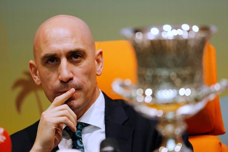 El Gobierno aprovecha el «caso Rubiales» para sacar pecho de la Ley de Igualdad