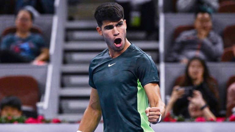 Carlos Alcaraz cambia su calendario para remontar posiciones en la ATP