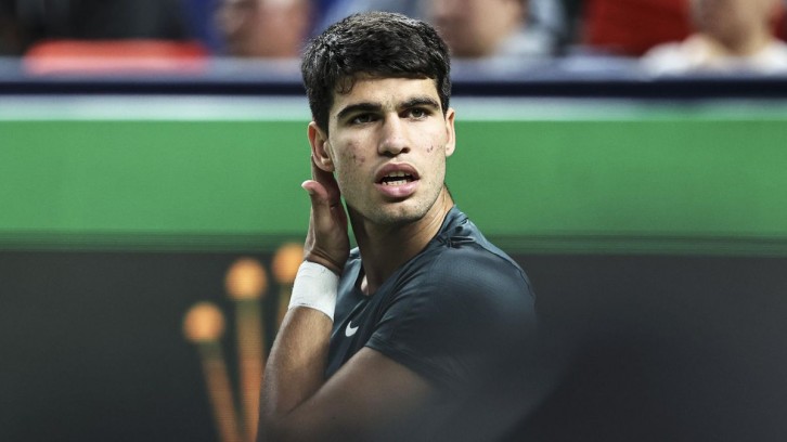 Un enjambre de abejas obliga a suspender Indian Wells en pleno partido de Alcaraz