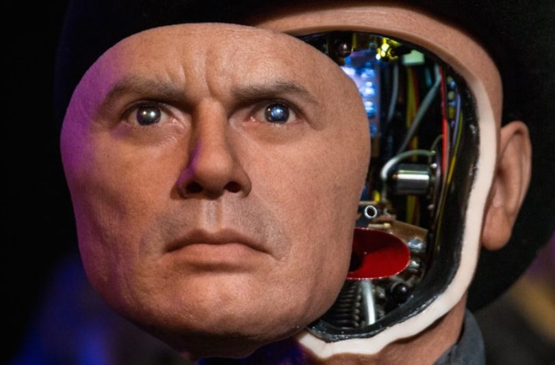 Octubre robótico: prepárate para ver The Creator con estas películas icónicas sobre robots