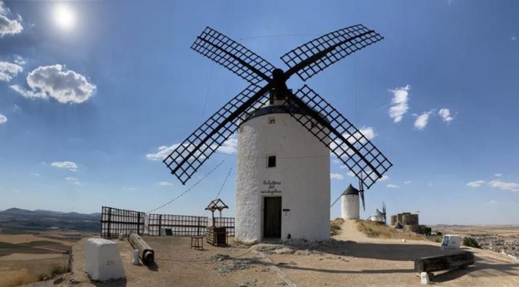 Consuegra: Donde Los Molinos De Viento Desafían Al Caballero De La Triste Figura