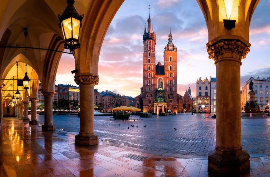 Descubre Cuál Es La Ciudad De Europa Más Visitada En Invierno Y Por Qué 3 Cracovia, Polonia. Tesoros Culturales Y Gastronómicos A Precio Razonable