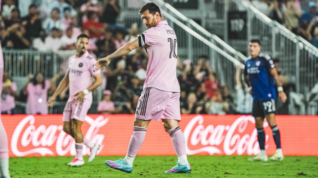 El contrato de Messi es hasta el ano 2025