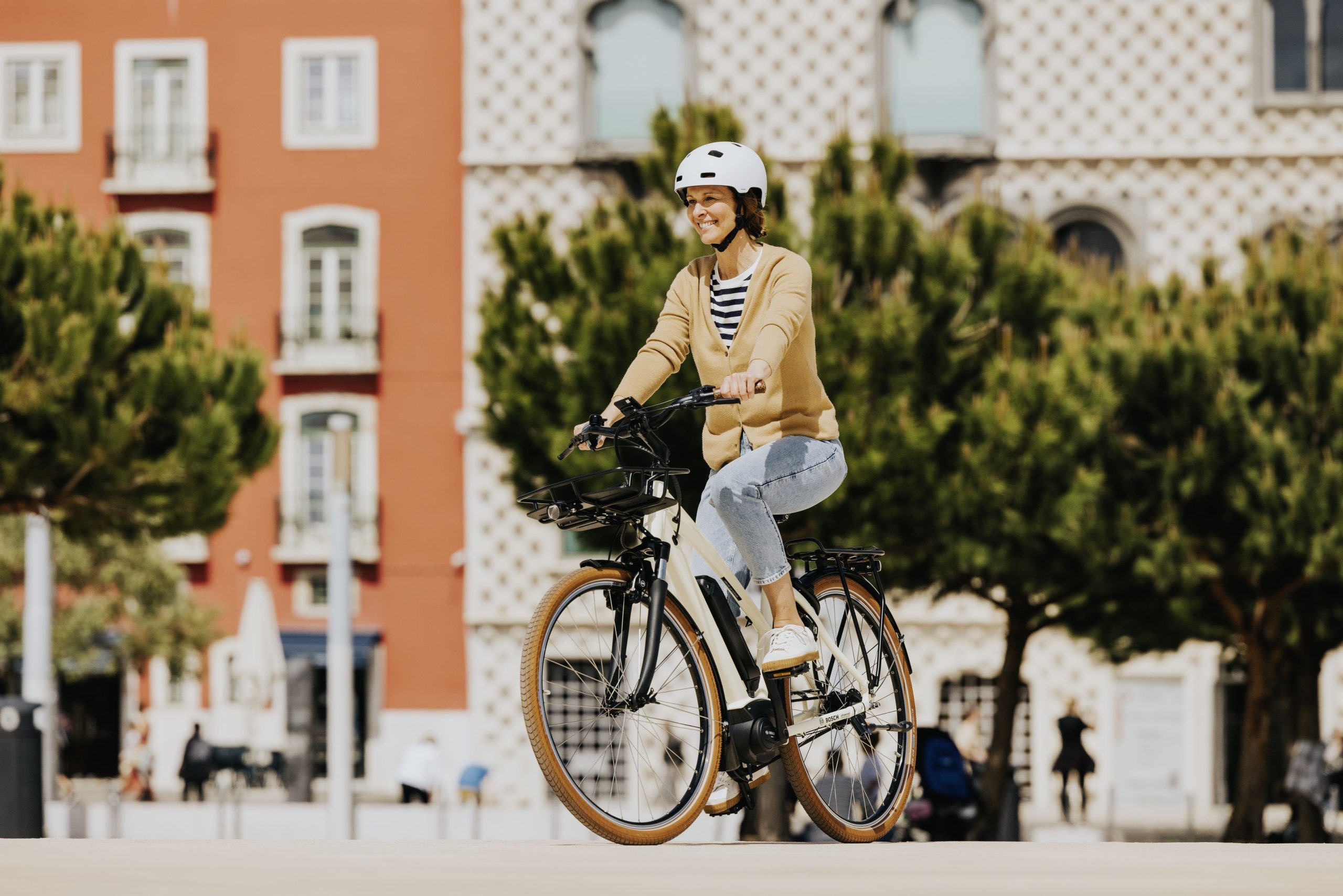 NP Bosch eBike Systems defiende los beneficios de moverse en bicicleta elctrica scaled