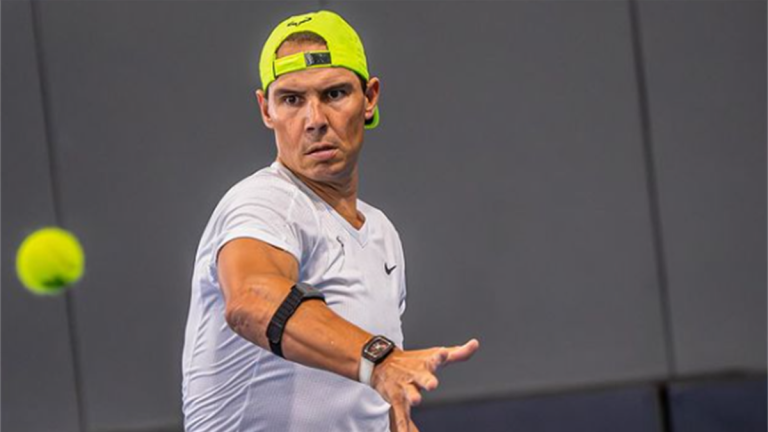 Contundente mensaje de Rafa Nadal a Tsitsipas tras debutar en el Godó