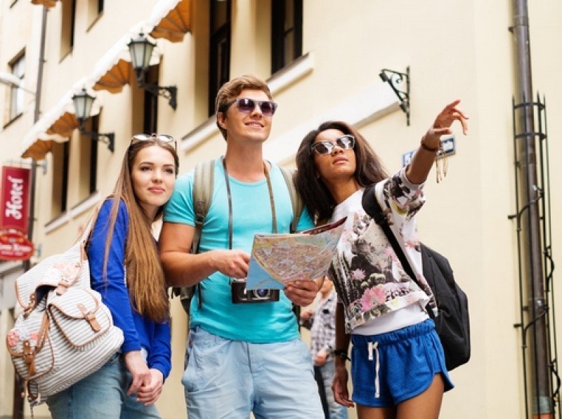 El Turismo, Principal Motor Del Comercio Electrónico En España 1 Turismo 1