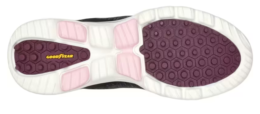 Decathlon y Skechers se unen para lanzar estas nuevas zapatillas que te protegerán del frío y la lluvia