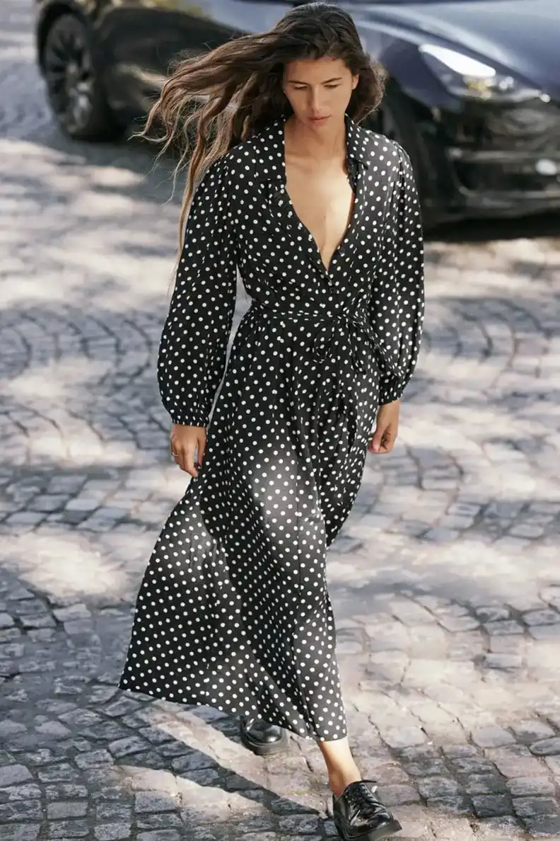 Descubre los 5 vestidos de Zara que más se llevarán este invierno