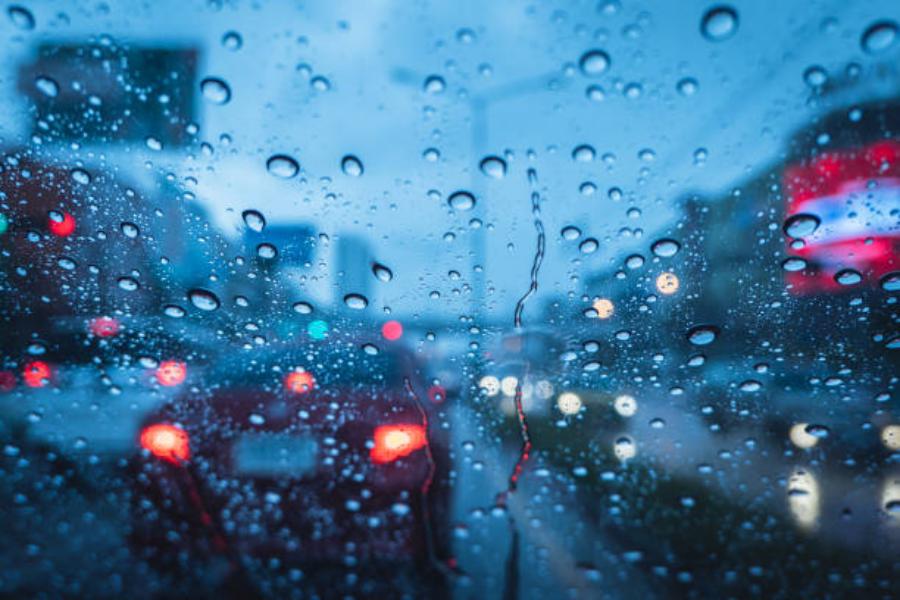 Visibilidad reducida: un desafío en la carretera