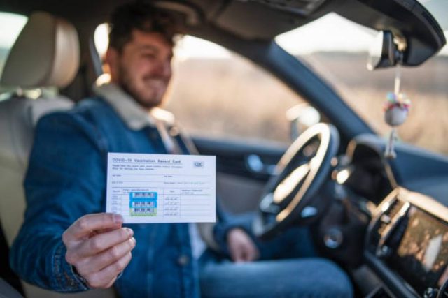 La Dgt Puede Retirarte El Carnet Si Comentes Esta Infracción