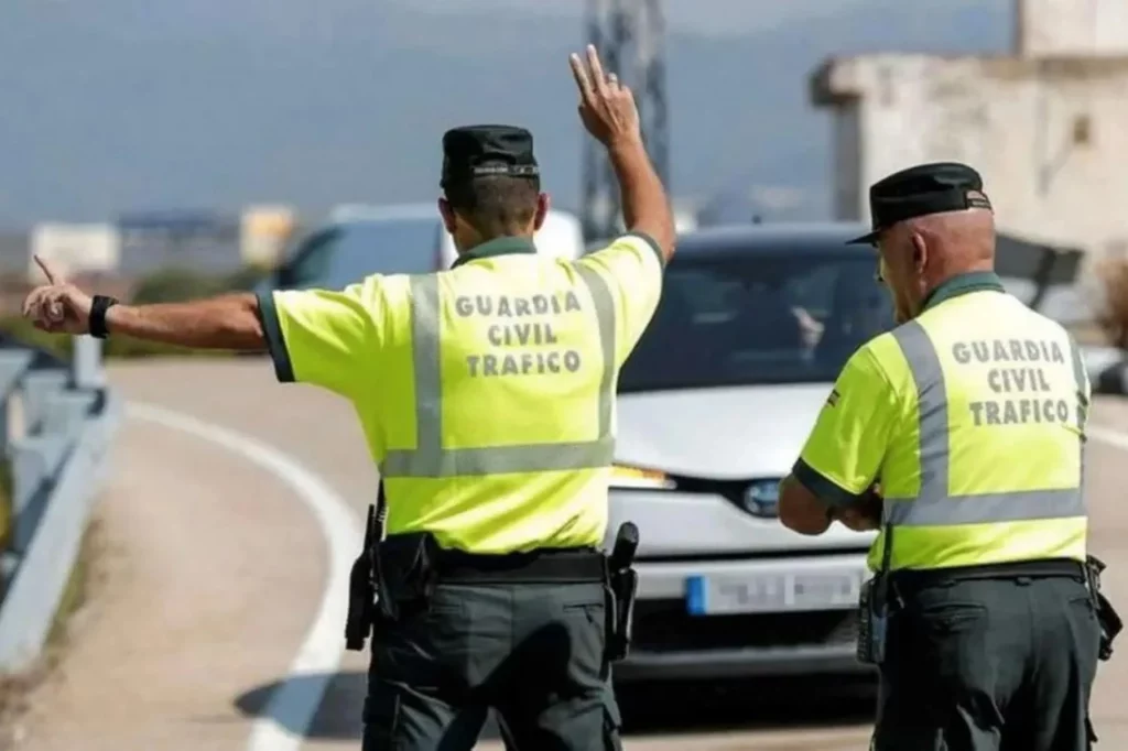 El Uso De Cascos O Auriculares, La Tercera Infracción Más Común