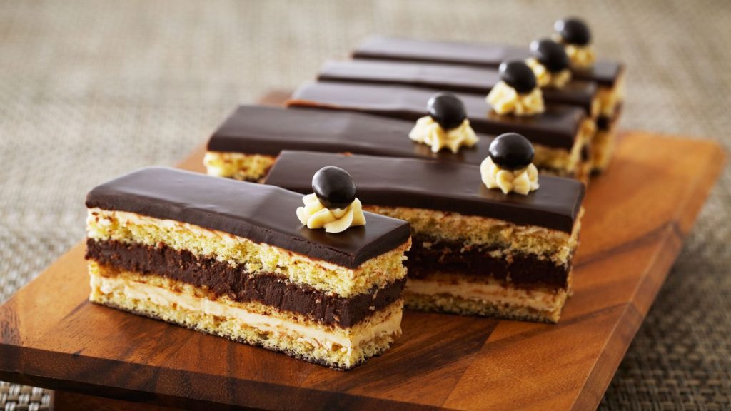 Clásico De La Repostería Francesa: Receta De Tarta Ópera