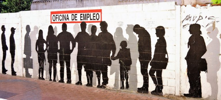 La crisis obliga a los españoles a aprender de economía