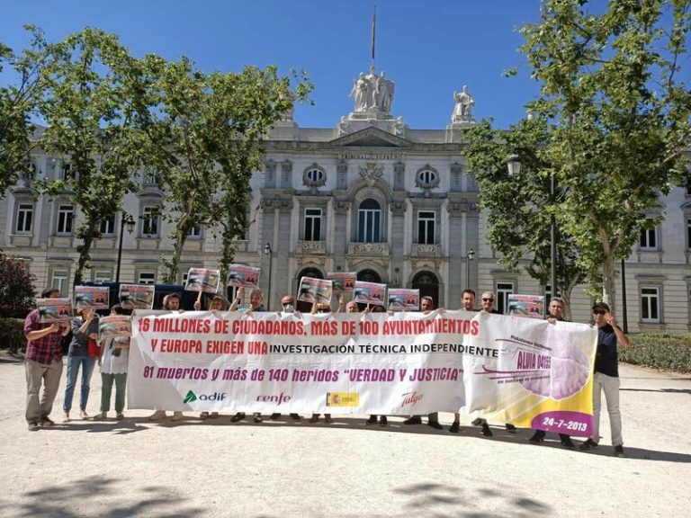 El Supremo escuchará hoy a las víctimas del Alvia que reclaman una investigación independiente del accidente de 2013