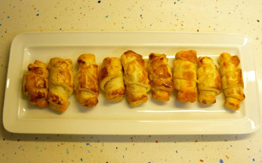 Clásico Aperitivo Receta De Hojaldres Rellenos Salados