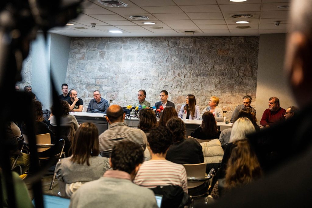 El Abono Gratuito De Rodalies En Riesgo Por El Traspaso A La Generalitat 1 Europapress 5562250 Participantes Rueda Prensa Decision Convocar Cinco Dias Huelga Traspaso