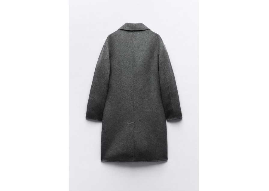 Oferta exclusiva el abrigo de lana oversize de Zara no querrás dejar pasar