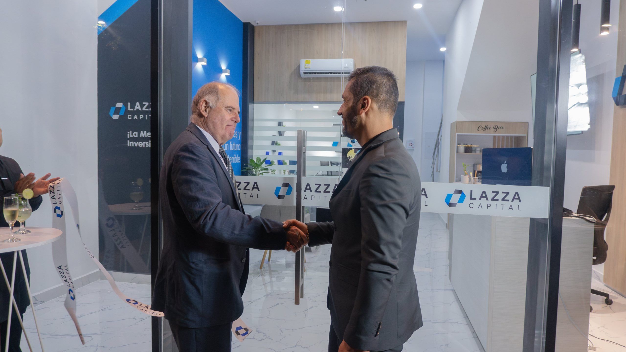 Lazza Capital revoluciona las inversiones con el lanzamiento de Renta variable 2.0 1 Lazza Capital revoluciona las inversiones con el lanzamiento de Renta variable 2.0