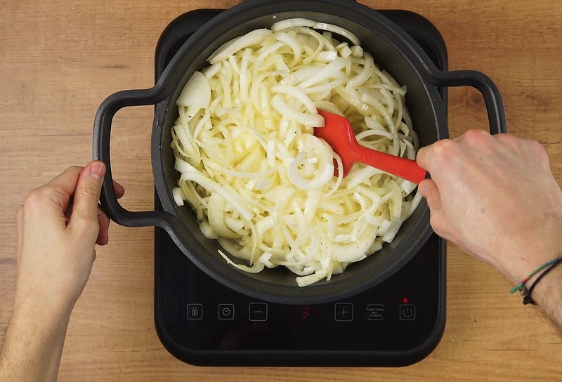Sopa de cebolla a la francesa: receta de cuchara para pasar este frío