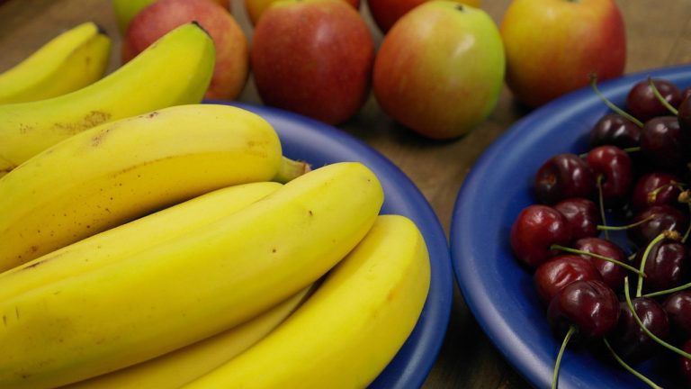 Te explicamos el truco para mantener tus plátanos frescas por más tiempo