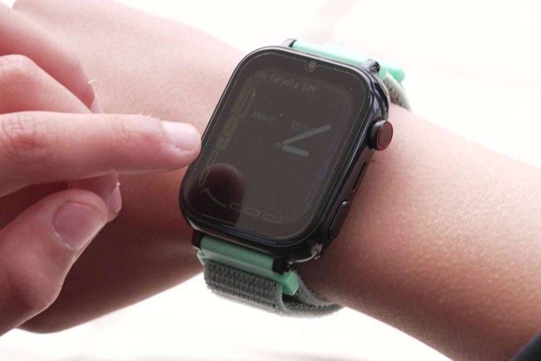 Un gran sustituto de los teléfonos móviles para los pequeños de la casa, el smartwatch SaveFamily