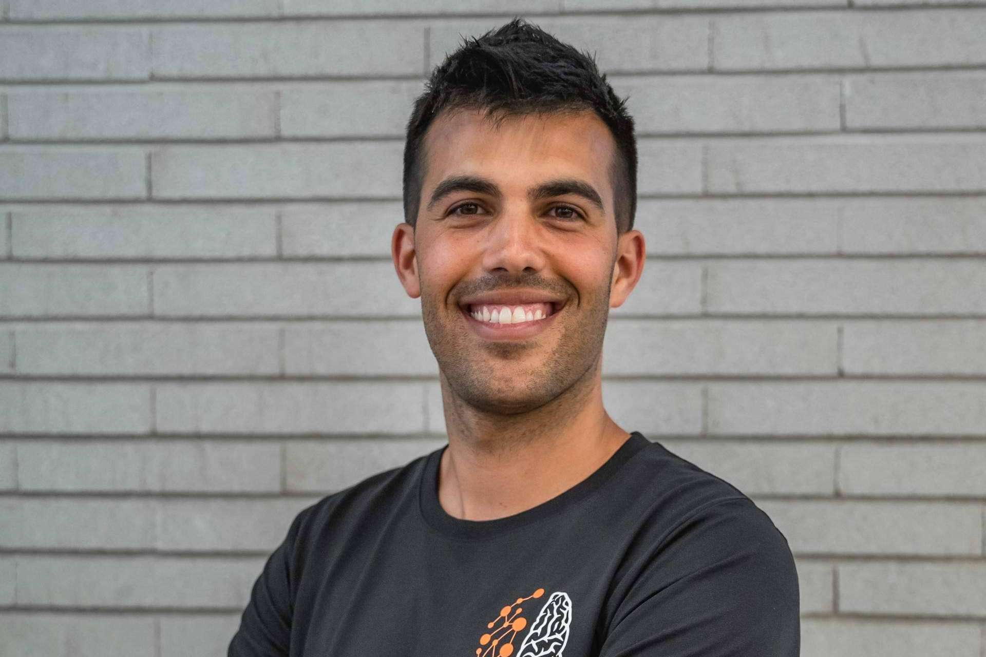 Joan López y HIS brindan consejos para estudiar más rápido